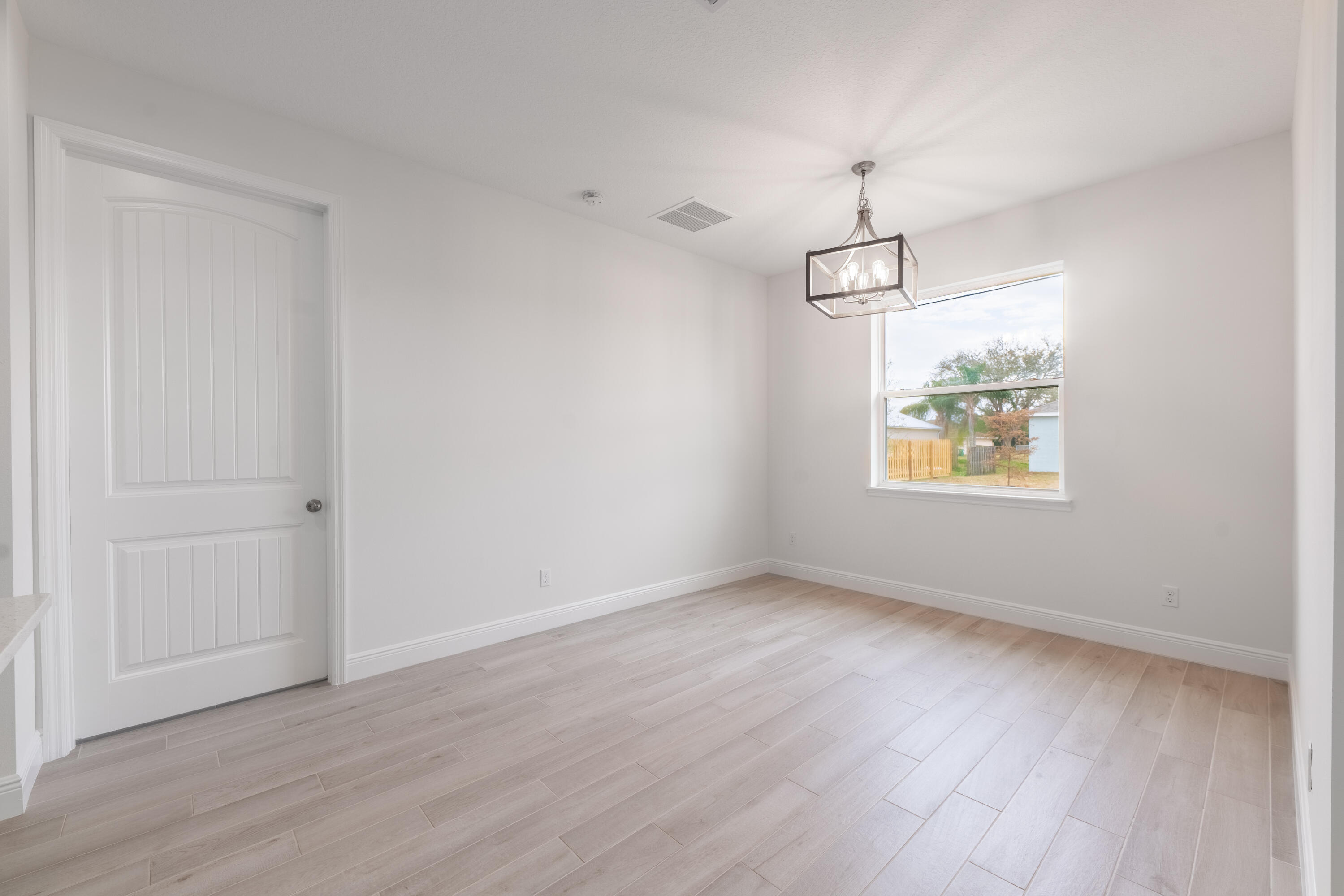 7505 Sebastian Road Fort Pierce, FL 34951 - Photo 10 of 19 DSC09735-HDR