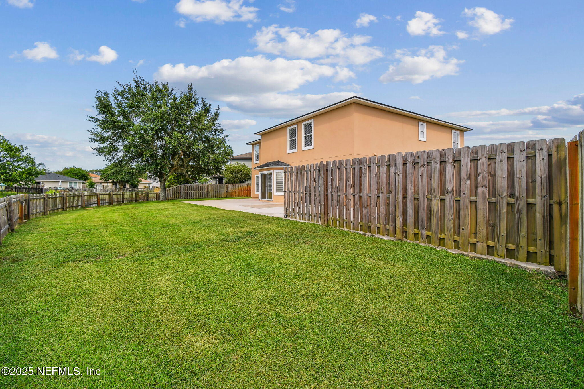 116 Nunna Rock Trail St. Augustine, FL 32092 - Photo 57 of 111 a view of a backyard with a garden