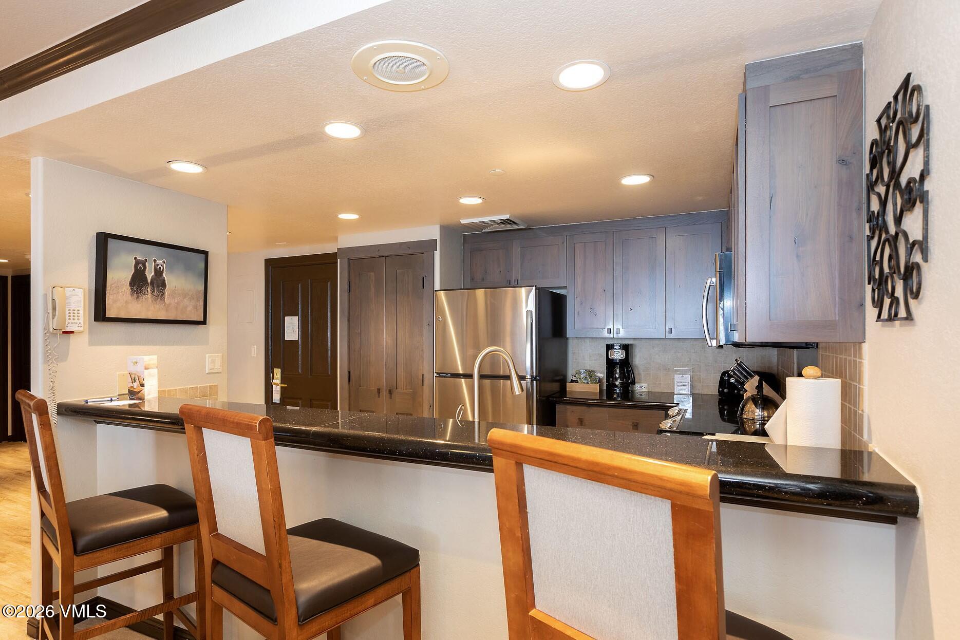 210 Offerson Road, Unit 10514 Beaver Creek, CO 81620 - Photo 6 of 28 0E7A0026-NW