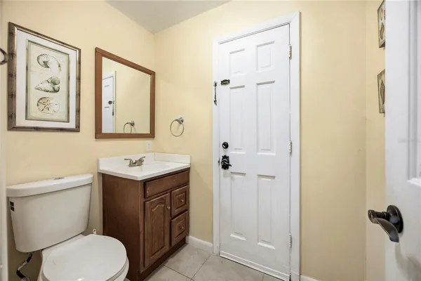 $440,000 | 3900 Northwest 37th Place, Gainesville, FL 32606