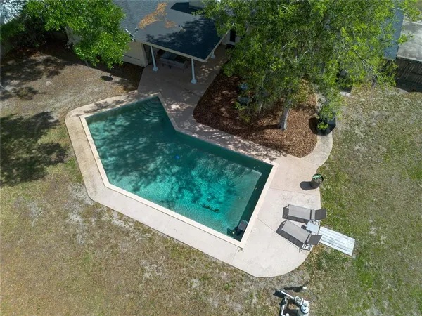 $440,000 | 3900 Northwest 37th Place, Gainesville, FL 32606