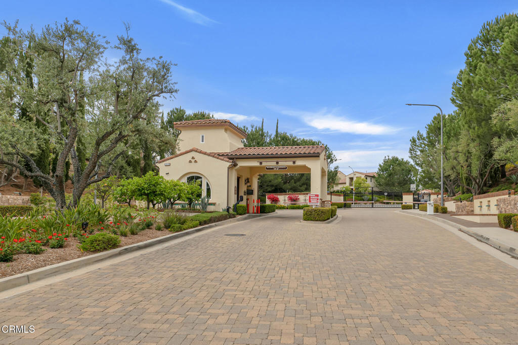 11944 Red Hawk Lane Porter Ranch, CA 91326 - Photo 63 of 65