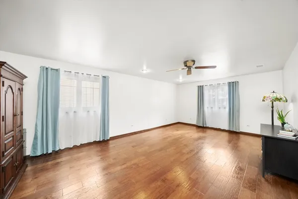 $399,974 | 12820 South Blossom Drive, Alsip, IL 60803