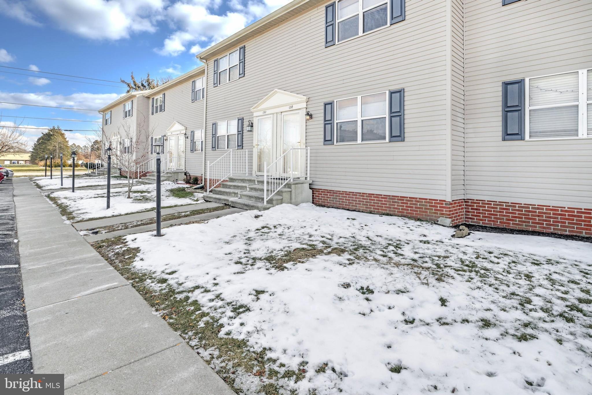 154 Center Street Hanover, PA 17331 - Photo 3 of 27 Gallery Image 3