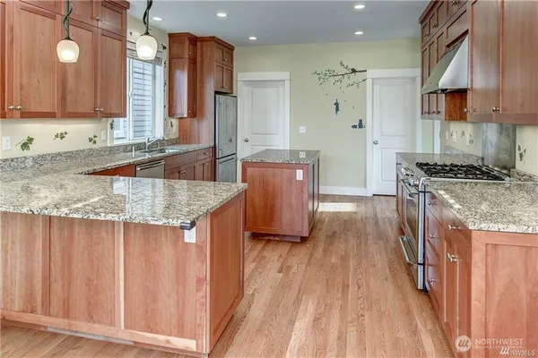 $5,000 | 7929 Seward Park Avenue South, Seattle, WA 98118