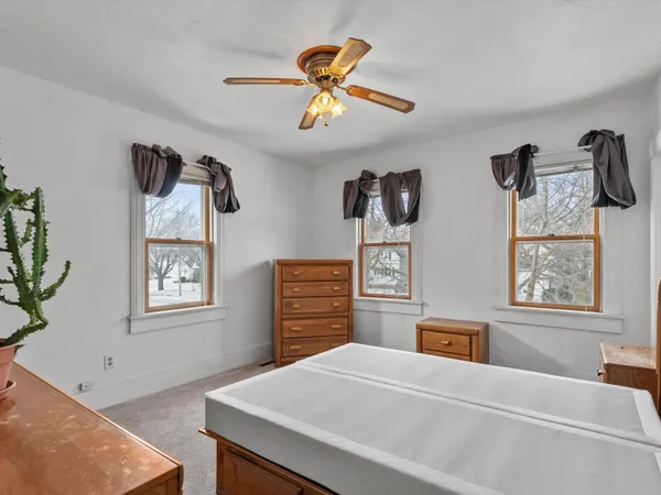 $219,900 | 2613 North 10th Street, Sheboygan, WI 53083