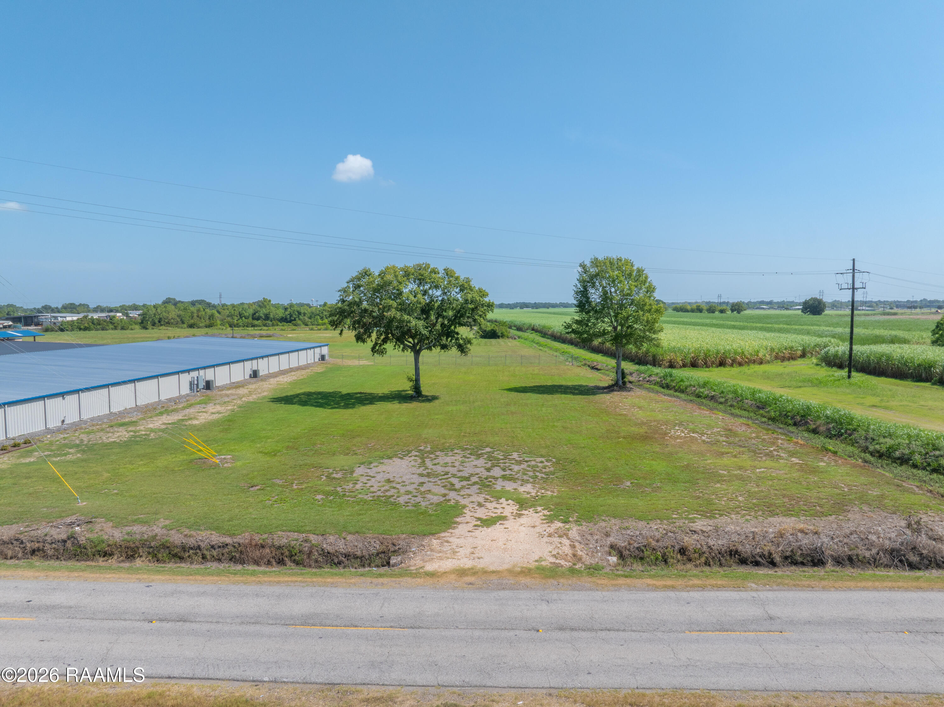 90 West Service Road New Iberia, LA 70560 - Photo 3 of 13 Front View
