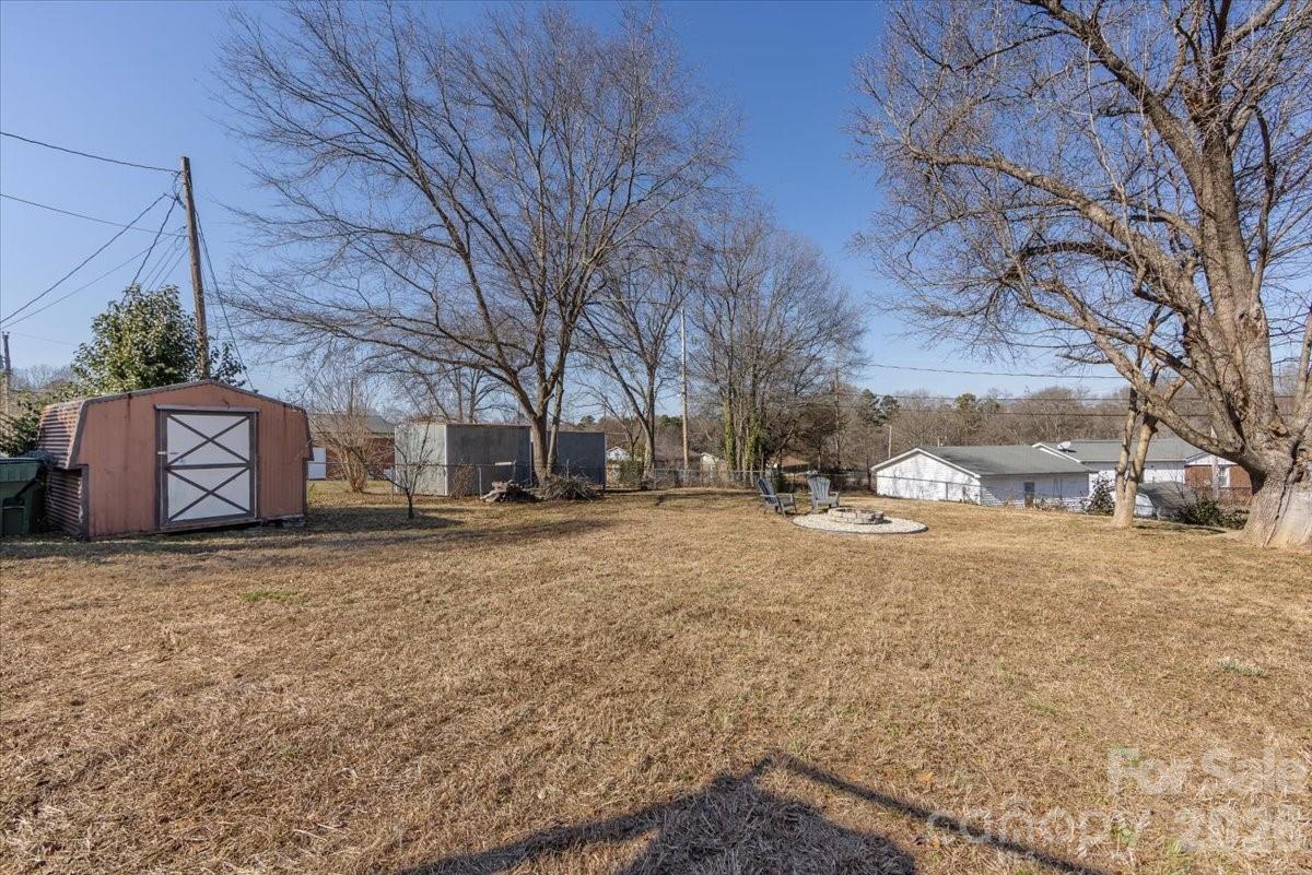 406 Robinson-Clemmer Road Dallas, NC 28034 - Photo 30 of 32