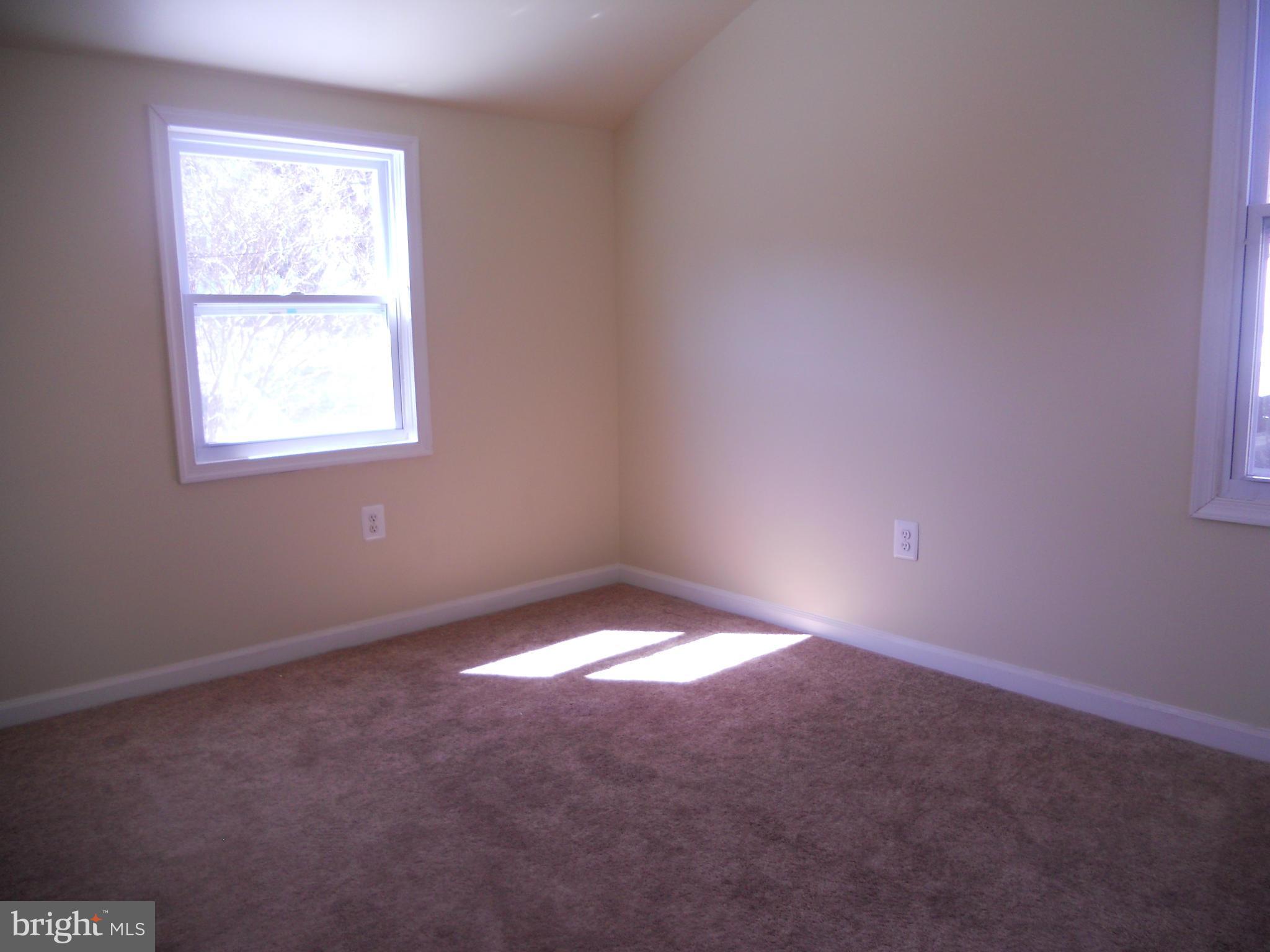5155 Sheriff Road Northeast Washington, DC 20019 - Photo 8 of 10 Bedroom