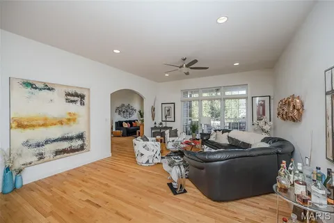 $665,000 | 904 Chesterfield Villas Circle, Chesterfield, MO 63017