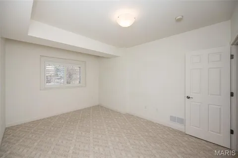 $665,000 | 904 Chesterfield Villas Circle, Chesterfield, MO 63017