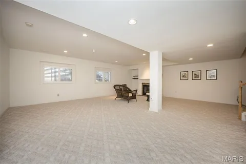 $665,000 | 904 Chesterfield Villas Circle, Chesterfield, MO 63017