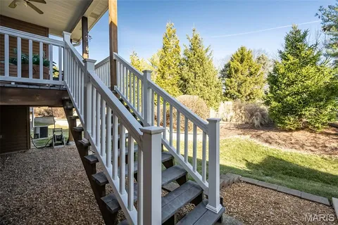 $665,000 | 904 Chesterfield Villas Circle, Chesterfield, MO 63017