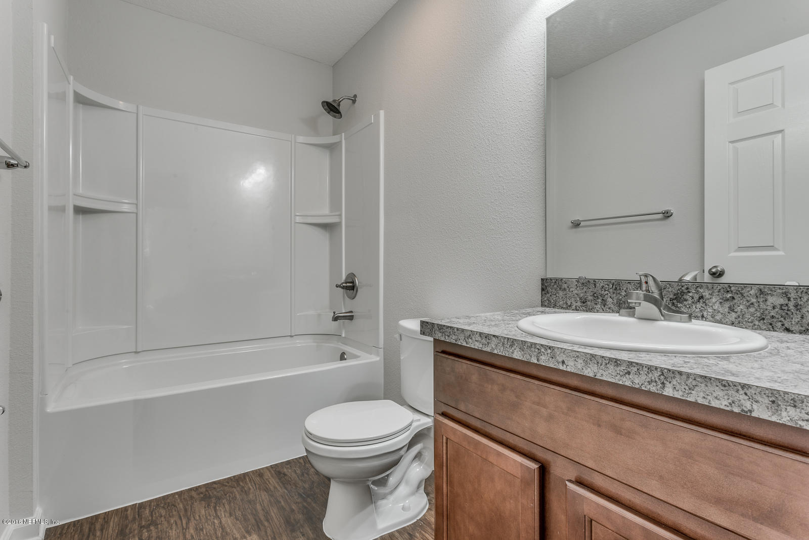 5543 Cruz Road Jacksonville, FL 32207 - Photo 20 of 25 bath-3