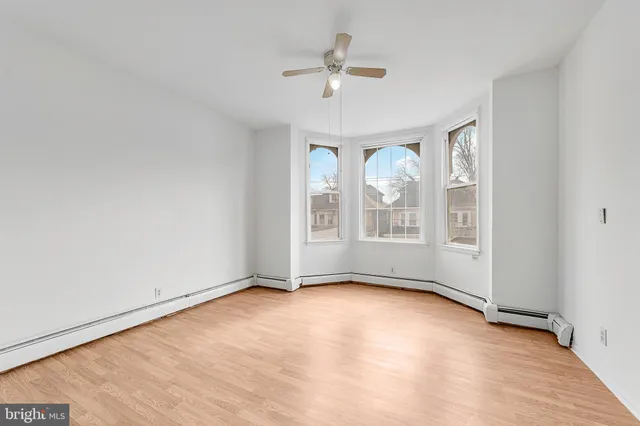 $239,900 | 25 Colonial Avenue, Trenton, NJ 08618