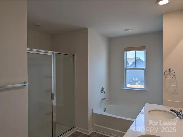 $2,750 | 10731 Claystone Drive, Davidson, NC 28036