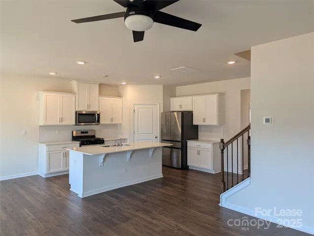 $2,750 | 10731 Claystone Drive, Davidson, NC 28036