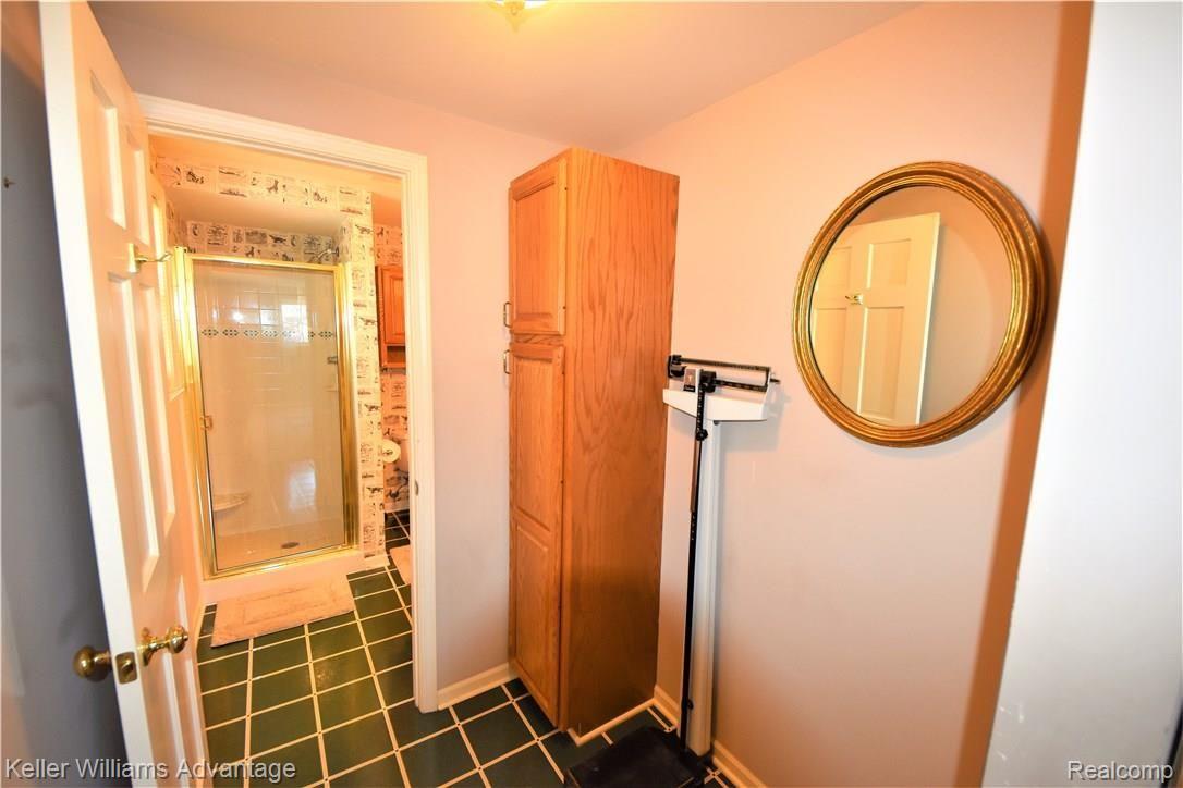 29999 Barwell Road Farmington, MI 48334 - Photo 7 of 43 DSC_0613.JPG