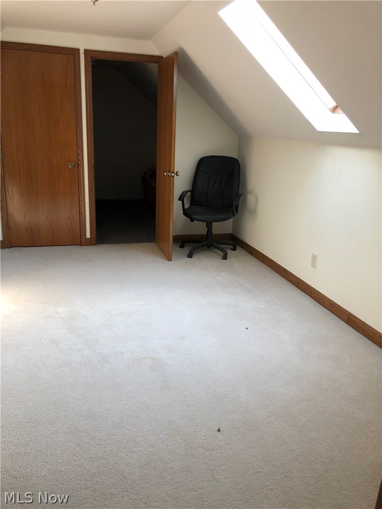 27122 Speidel Road East Rochester, OH 44625 - Photo 10 of 13 Gallery Image 10