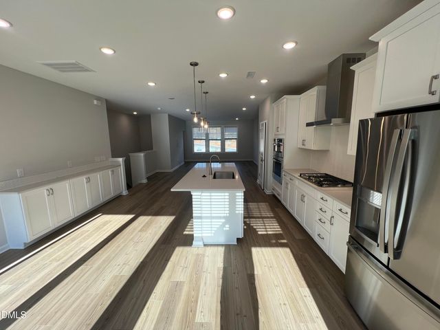 $450,000 | 2805 Carbondale Court, Unit 638, Apex, NC 27502