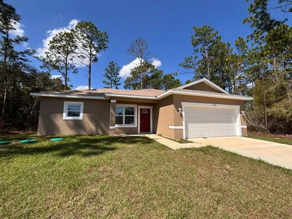 $1,850 | 7908 North Galena Avenue, Dunnellon, FL 34434