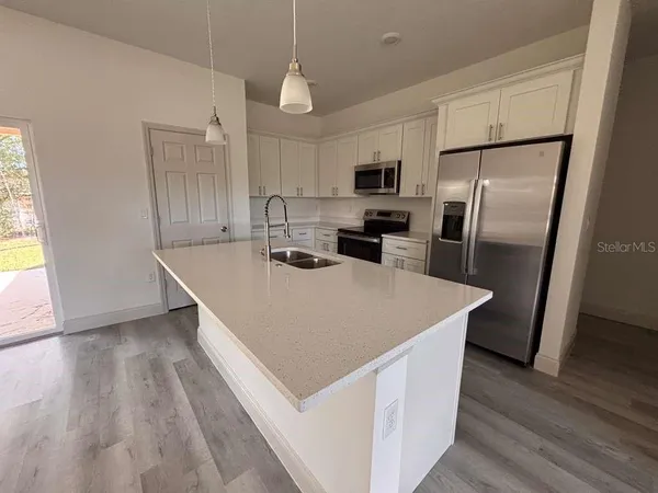 $1,850 | 7908 North Galena Avenue, Dunnellon, FL 34434