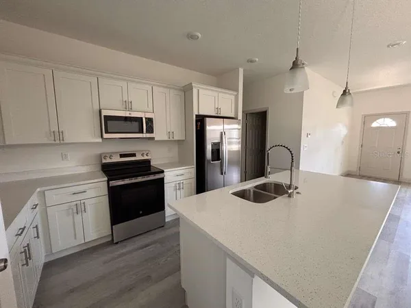 $1,850 | 7908 North Galena Avenue, Dunnellon, FL 34434