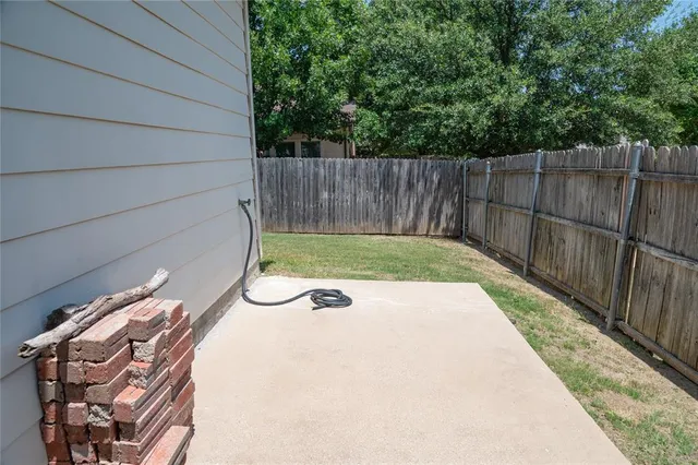$360,000 | 1721 Grassy View Drive, Fort Worth, TX 76177