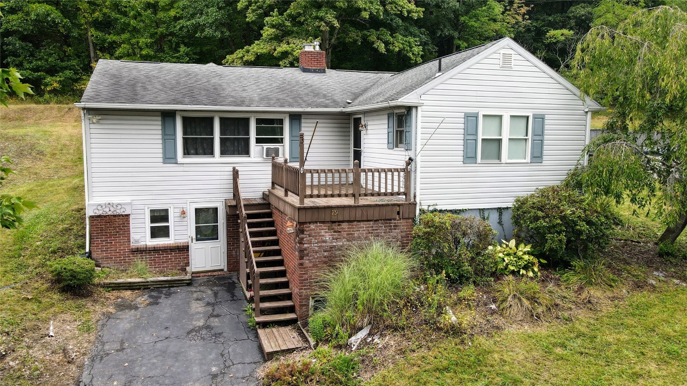 79 Savitch Road Binghamton, NY 13901 - Photo 2 of 44 Gallery Image 2