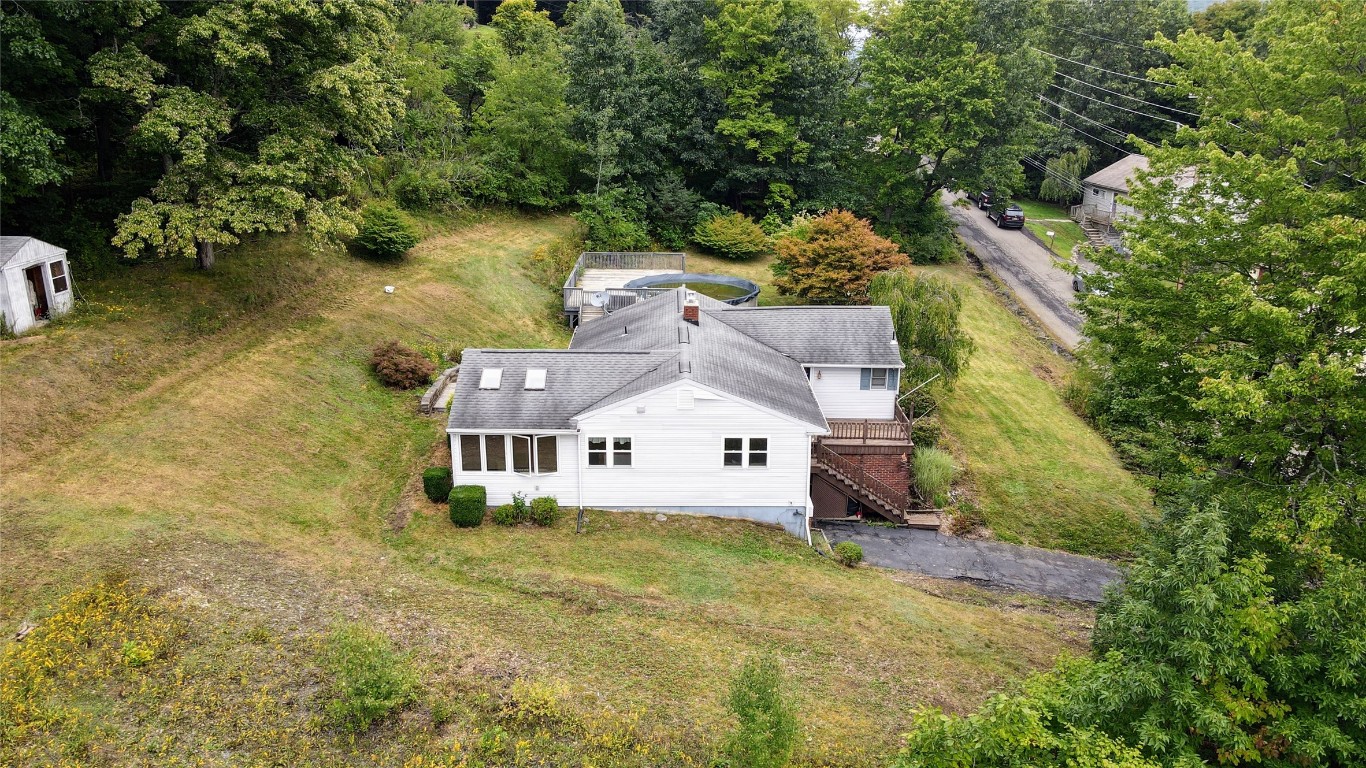 79 Savitch Road Binghamton, NY 13901 - Photo 10 of 44 Gallery Image 10