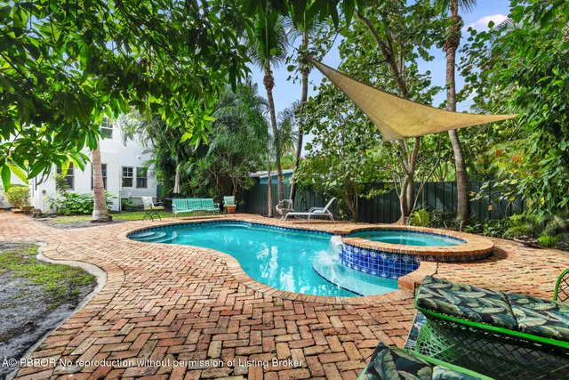 $1,685,000 | 735 Kanuga Drive, West Palm Beach, FL 33401
