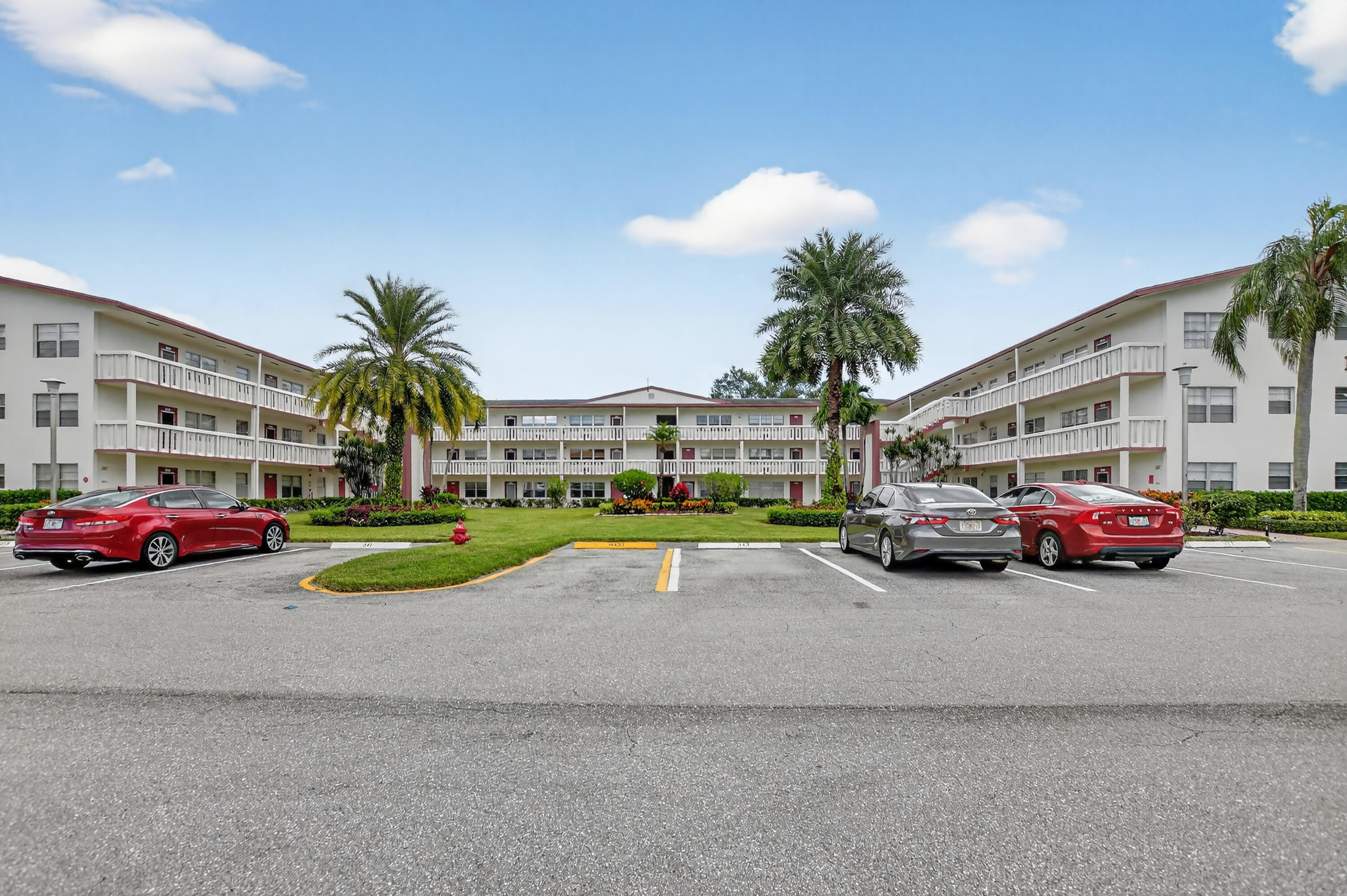 351 Fanshaw I Boca Raton, FL 33434 - Photo 27 of 28 a view of street with cars