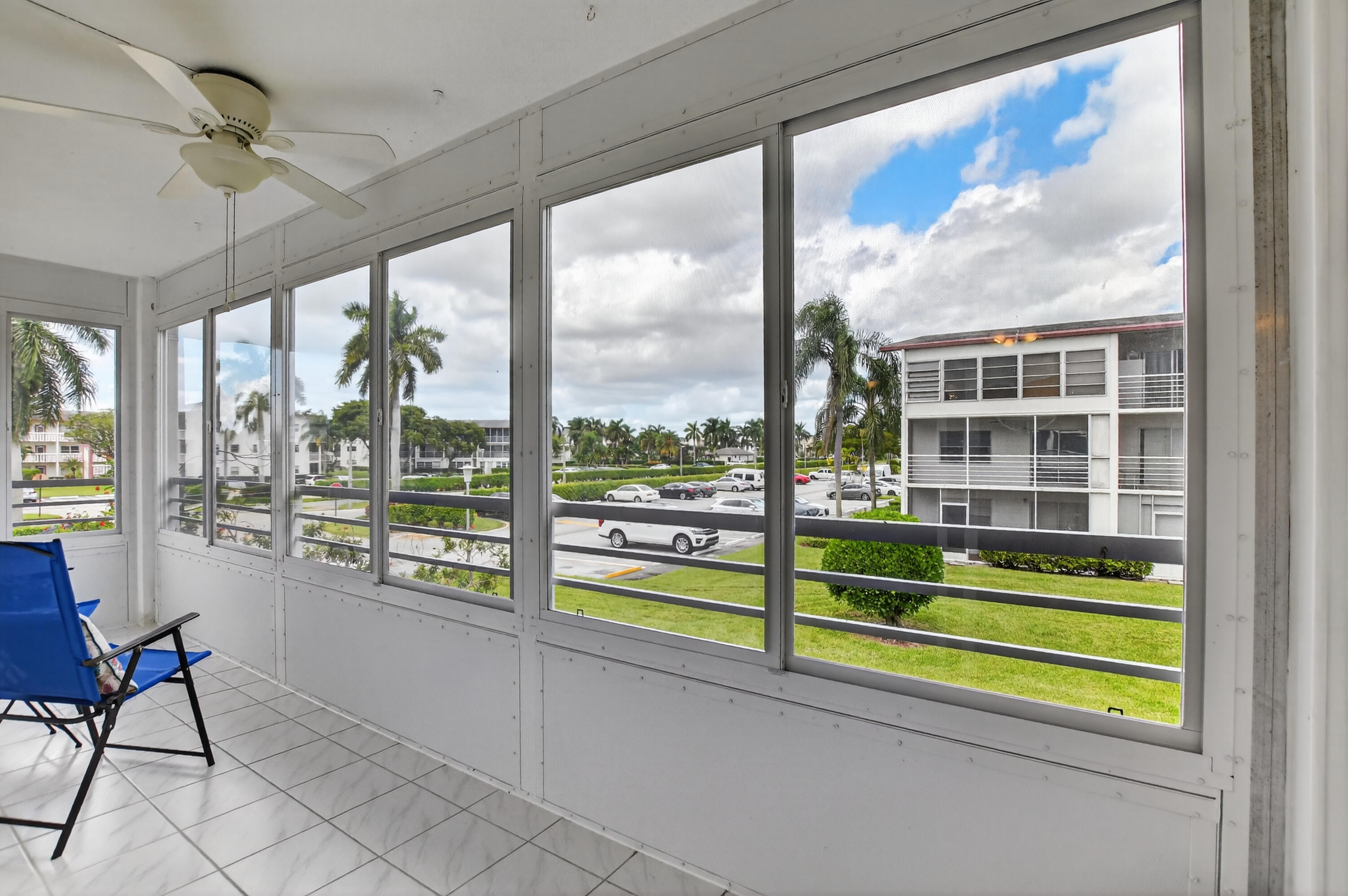 351 Fanshaw I Boca Raton, FL 33434 - Photo 6 of 28 a house view with outdoor seating space