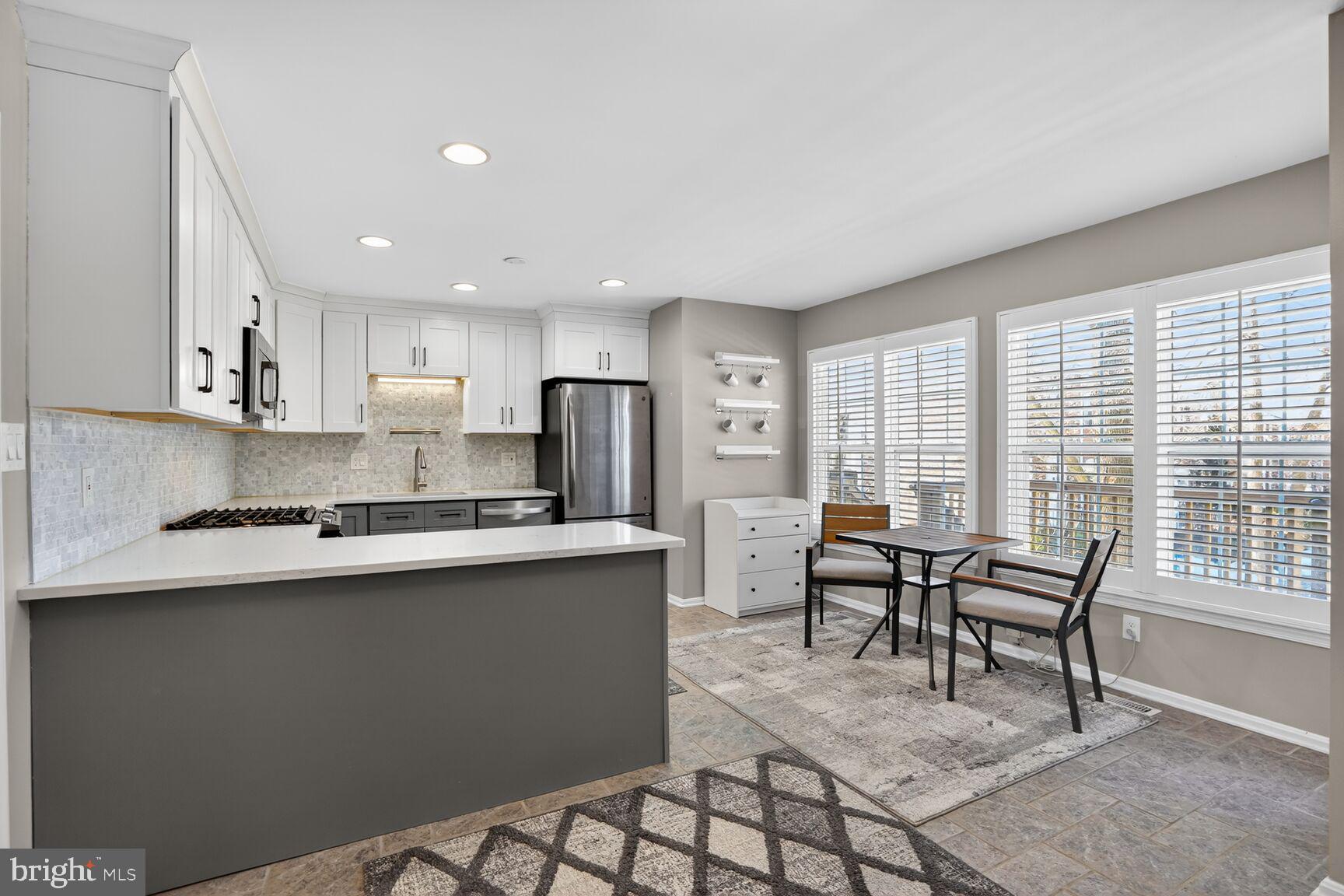 21049 Semblance Drive Sterling, VA 20164 - Photo 11 of 28