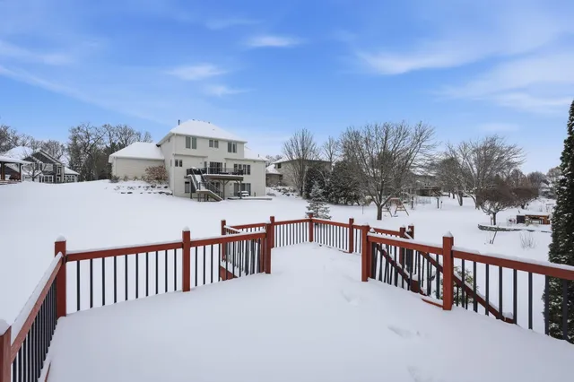 $699,900 | 4151 Red Oak Lane, Excelsior, MN 55331