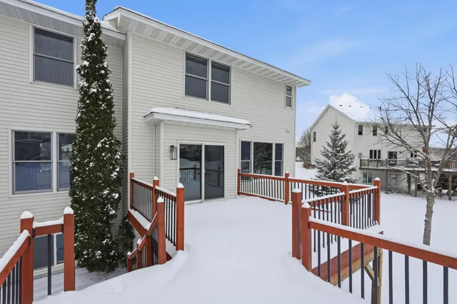 $699,900 | 4151 Red Oak Lane, Excelsior, MN 55331