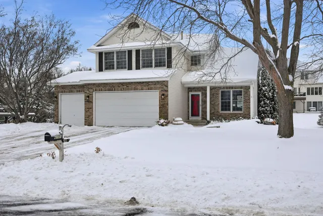 $699,900 | 4151 Red Oak Lane, Excelsior, MN 55331