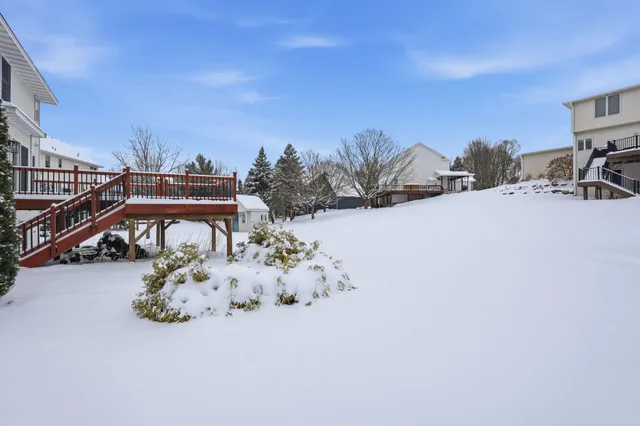 $699,900 | 4151 Red Oak Lane, Excelsior, MN 55331
