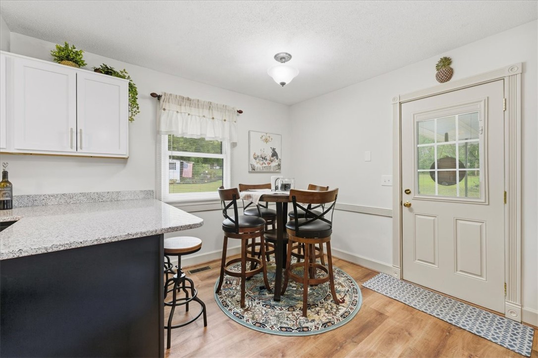 1050 Highlands Highway Walhalla, SC 29691 - Photo 15 of 37