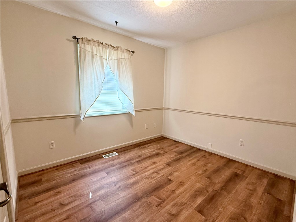 1050 Highlands Highway Walhalla, SC 29691 - Photo 24 of 37 BEDROOM 3