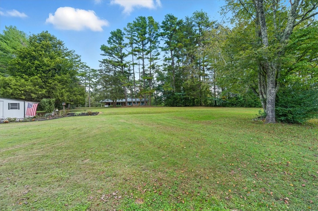 1050 Highlands Highway Walhalla, SC 29691 - Photo 4 of 37