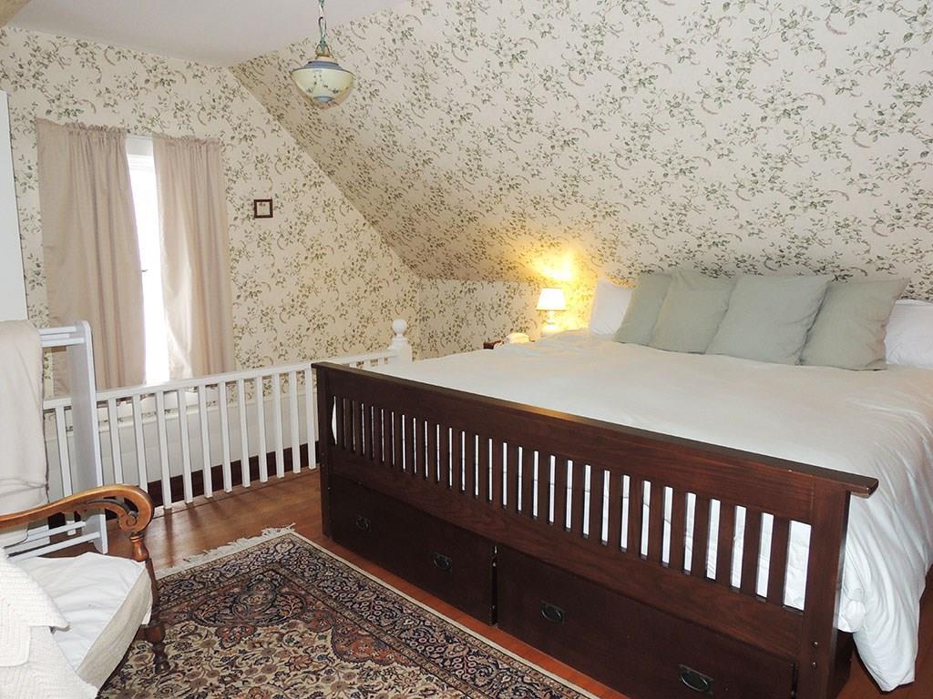 1356 State Street Bangor, ME 04401 - Photo 31 of 35 Master bedroom fits king size bed...