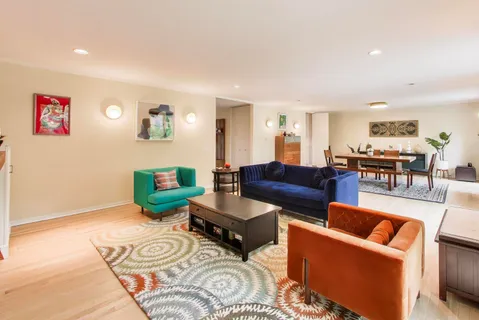 $1,700,000 | 1203 East 50th Street, Chicago, IL 60615