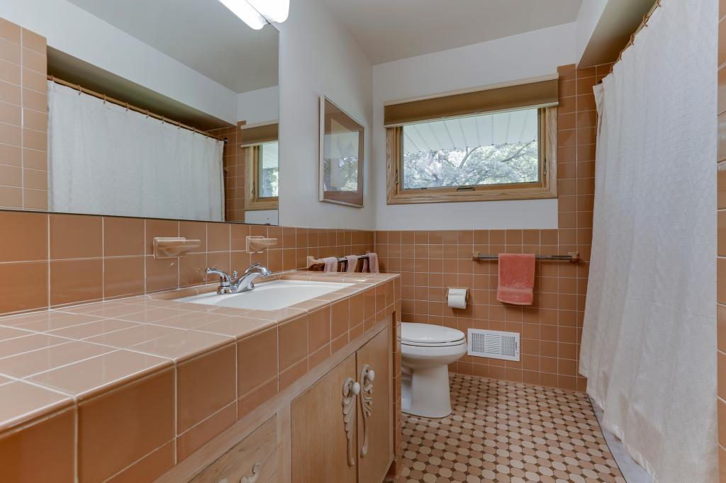 5755 Westbrook Road Golden Valley, MN 55422 - Photo 14 of 26