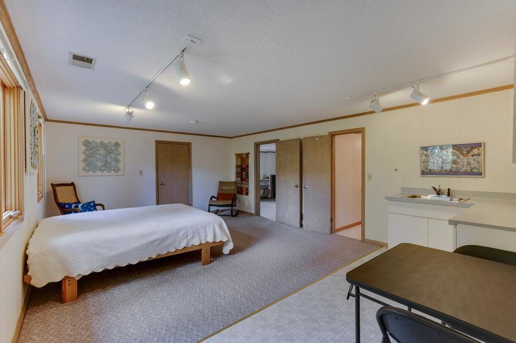 5755 Westbrook Road Golden Valley, MN 55422 - Photo 20 of 26