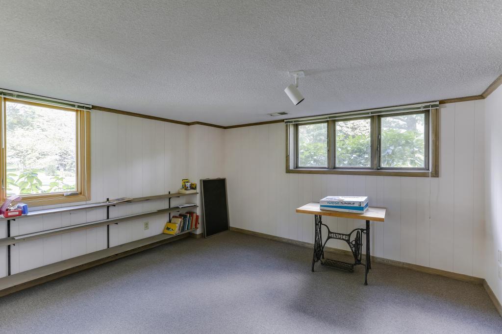 5755 Westbrook Road Golden Valley, MN 55422 - Photo 21 of 26