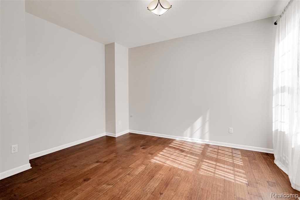 2042 Town Center Road Canton, MI 48188 - Photo 8 of 79 Gallery Image 8
