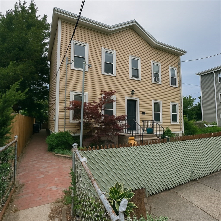 101 Prospect Street, Unit U2 Somerville, MA 02143 - Photo 17 of 21