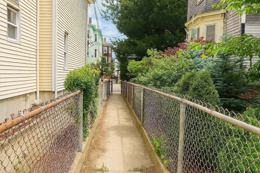 101 Prospect Street, Unit U2 Somerville, MA 02143 - Photo 21 of 21