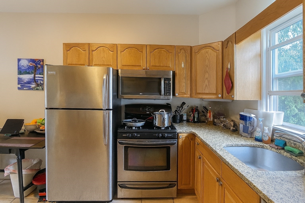 101 Prospect Street, Unit U2 Somerville, MA 02143 - Photo 5 of 21